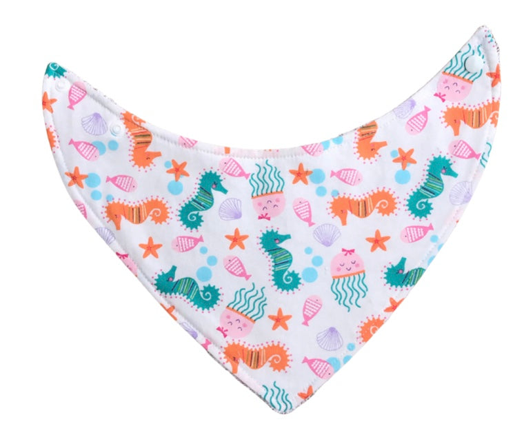 Baby’s bib - Bandana style