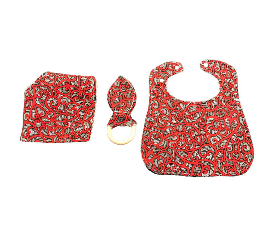 Baby's bib gift set