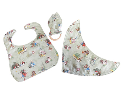 Baby's bib gift set