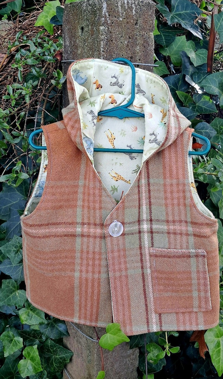 Unisex Hooded Woollen Childs Vest